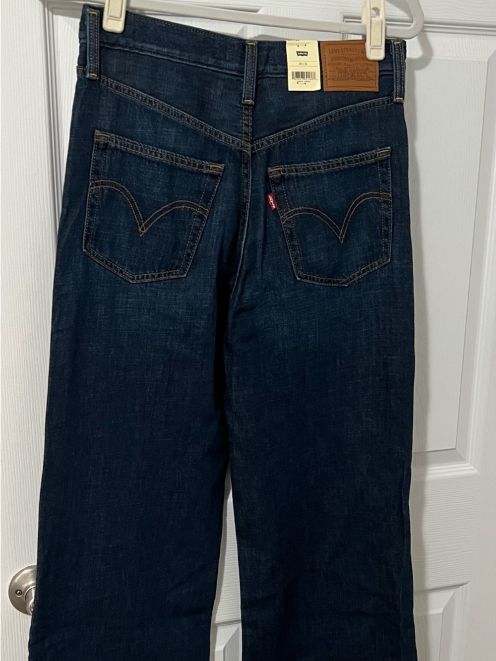 LEVI’S RIBCAGE WIDE-LEG LINEN+ DENIM WOMEN'S JEANS - Picture 2 of 5